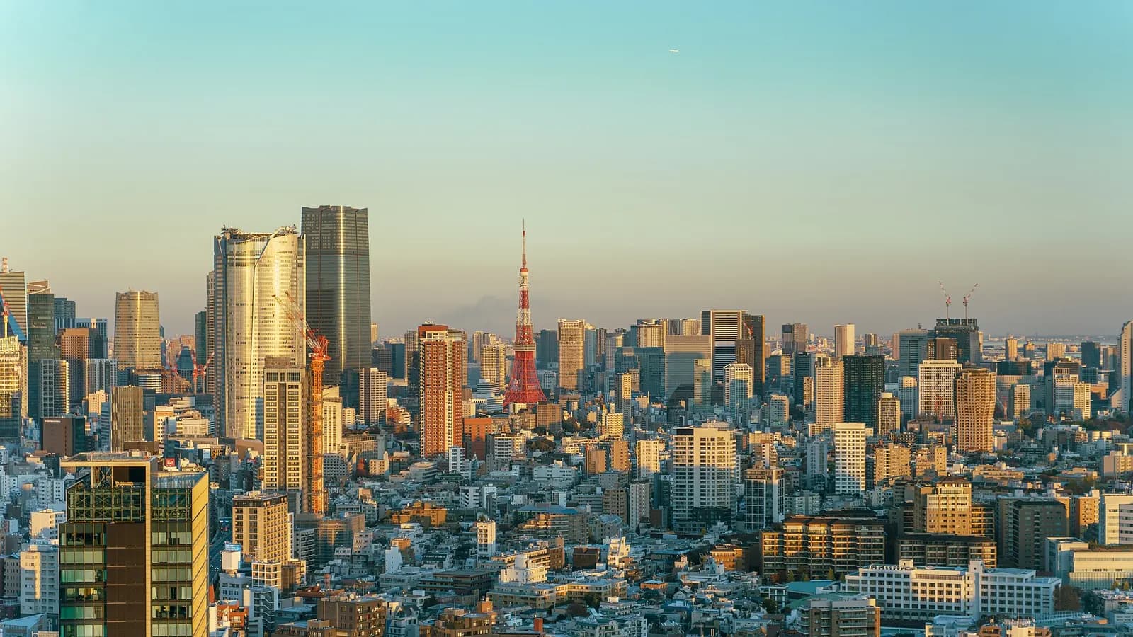 Photo: David Kernan, CC BY 4.0 Tokyo skyline, Japan